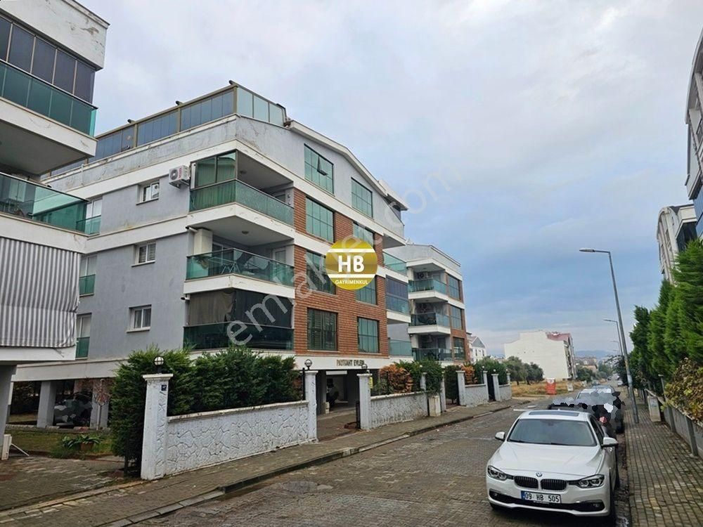 Efeler Mimar Sinan Satılık Daire Hb'den 5+1 Satılık Daire, Mimar Sinan'da 60m² Teraslı Şıkdubleks