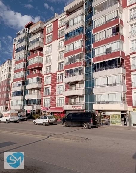 Yozgat Merkez Çapanoğlu Kiralık Daire Üniversite Yolu Üzerinde 3+1 Ara Kat ***sm Gayrimenkul'den***