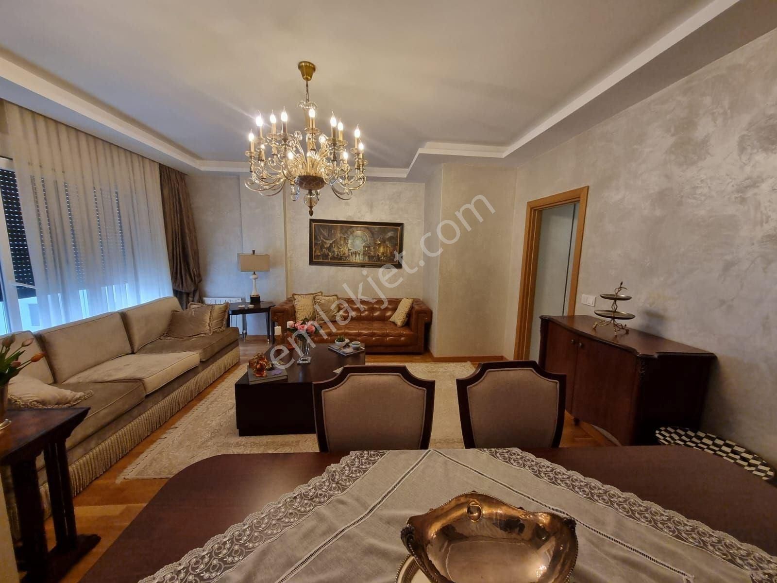 Feneryolu Bağdat Caddesi Yakın Teraslı Dubleks Daire