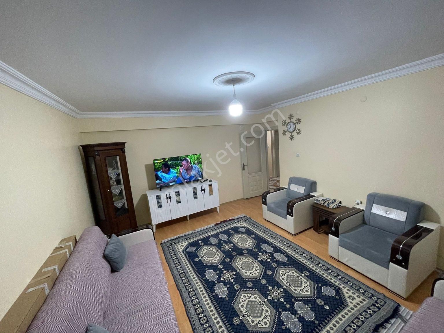 Altındağ Karapürçekde 4+1 Giriş Kat Önü Açık Yapılı Krediye Uygun - Görsel 4