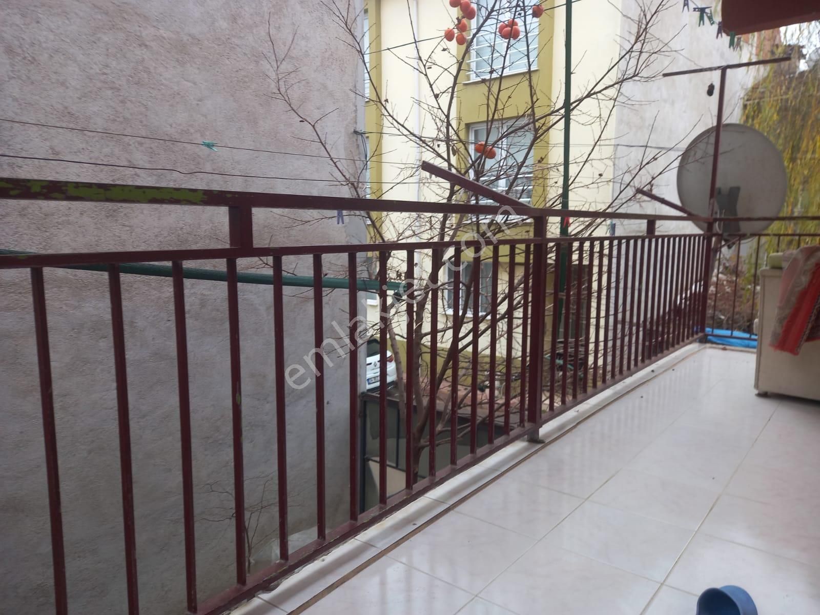 Roma' Dan Satılık Arsa (iki Katlı Ev Mevcut) - Görsel 13