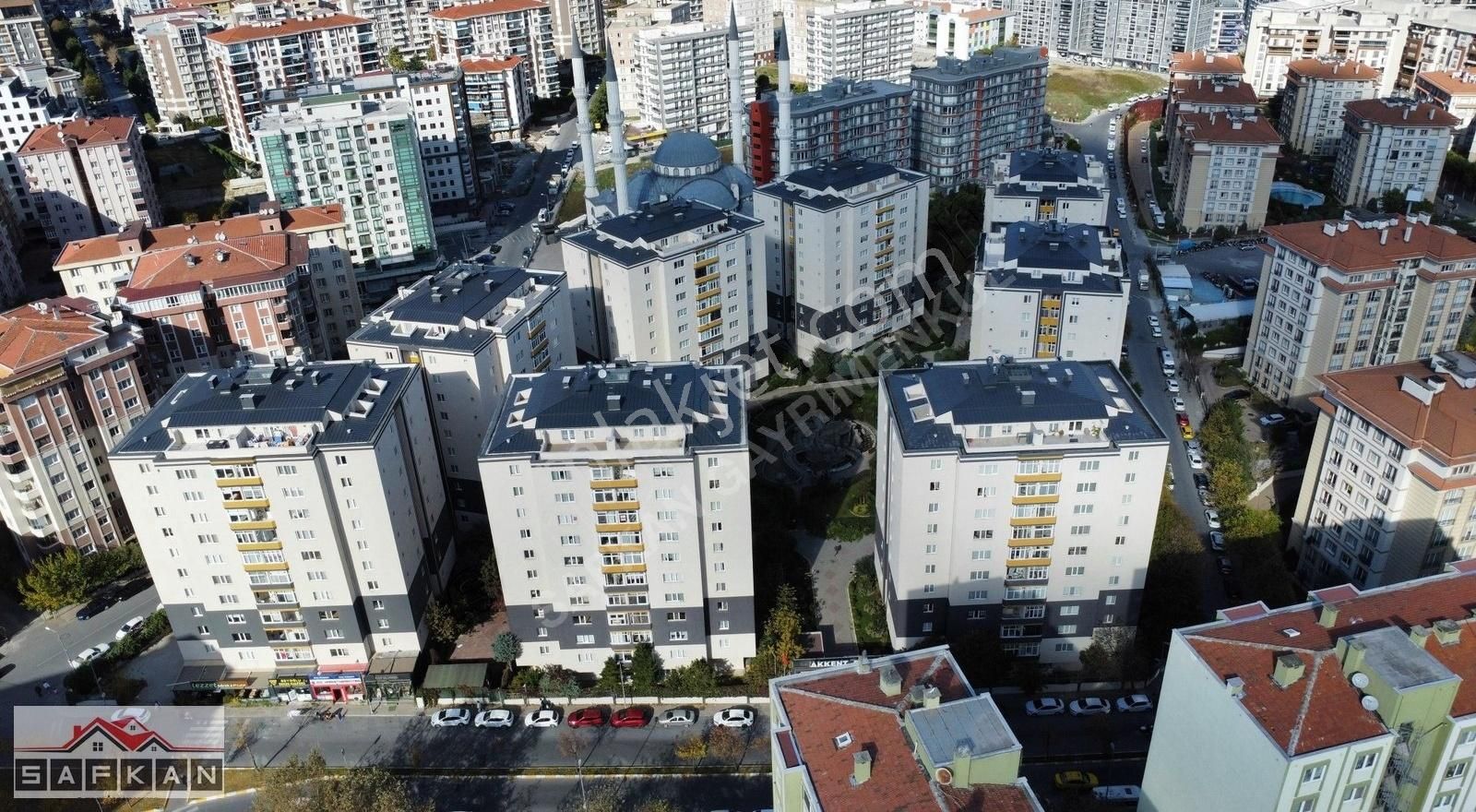 Esenyurt Barbaros Hayrettin Paşa Satılık Daire Akkent Sitesi Full Tadilatlı Metrobüs Durağına Yakın 3+1 Satılık