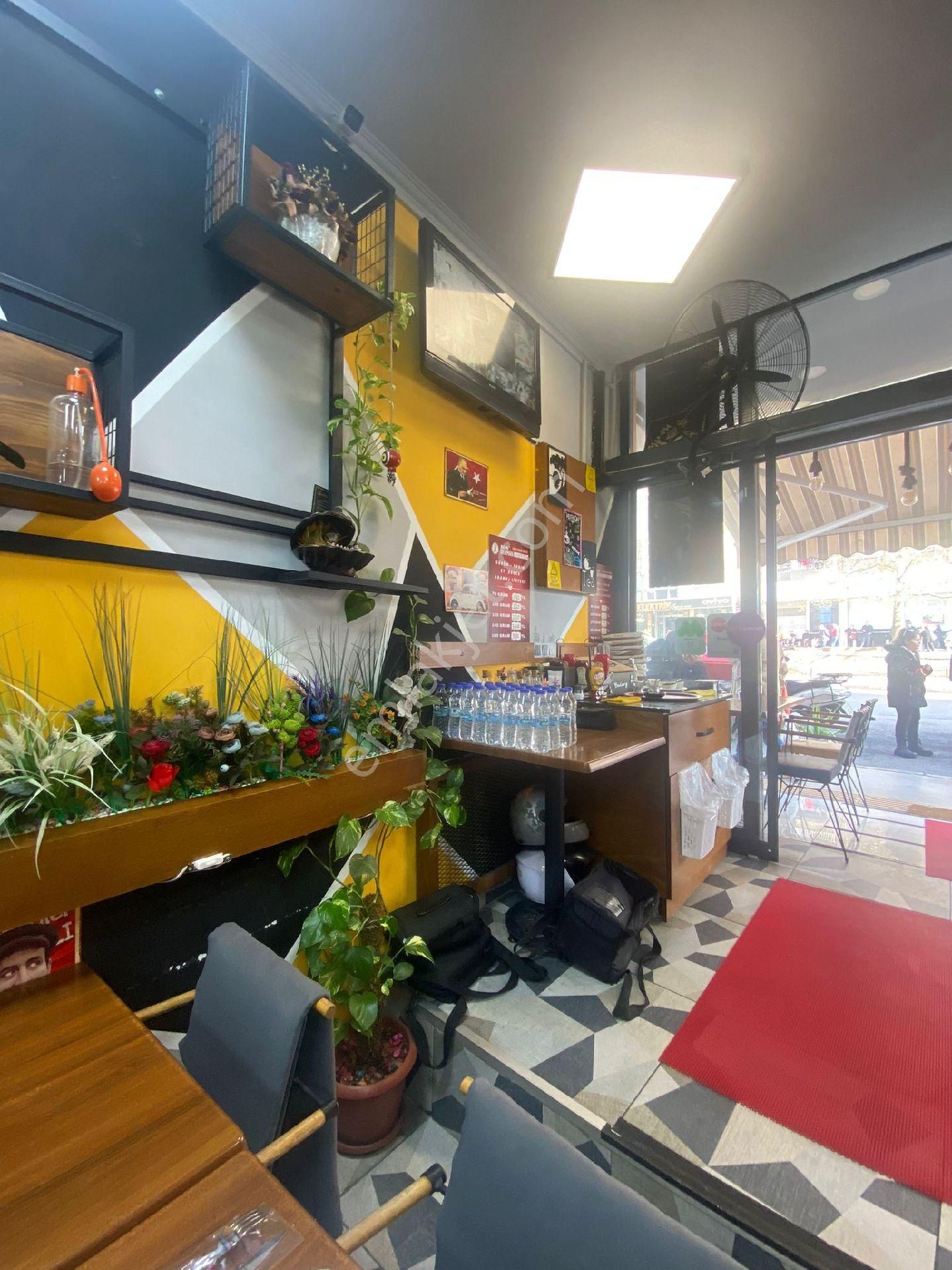 İzmir Konak Atilla Mah De Devren Kiralık Dükkan - Görsel 15