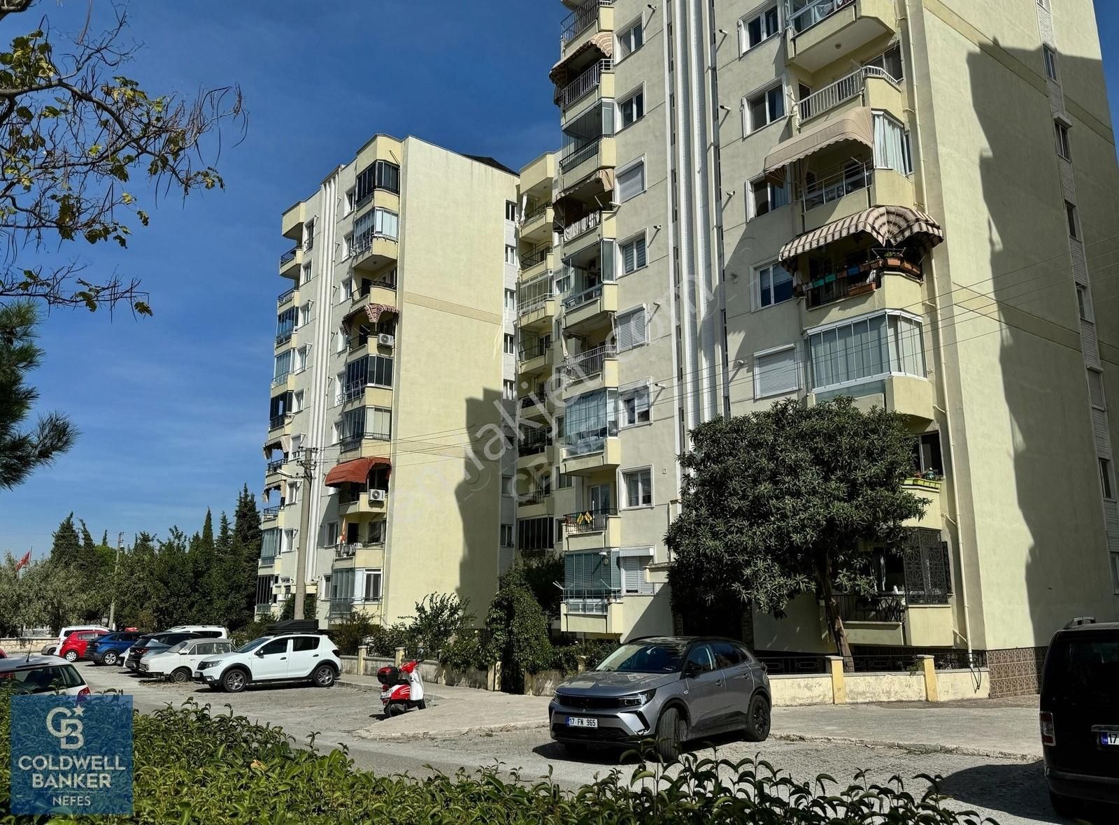 Çanakkale Merkez Esenler Satılık Daire Çanakkale Esenler Mahallesi 18 Mart Sitesinde Satılık 3+1 Daire