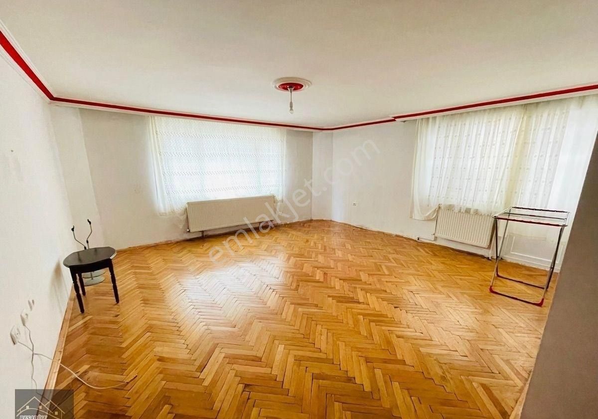 Çankaya Ata Kiralık Daire Reşadiye’den Dikmen Öveçler Kabil Cad’sine Çok Yakın 2+1 Kat’ta Daire