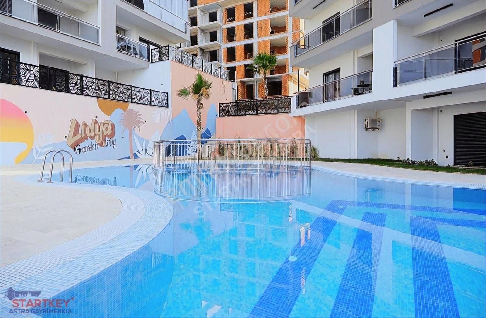 Turgutlu Irlamaz Satılık Daire Lidya Garden City'de Yaşam Başladı Satılık 3+1