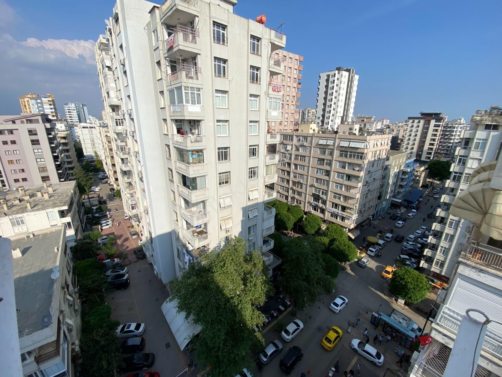 Seyhan Cemalpaşa Satılık Daire Seyhan Cemalpaşa Mh. Atatürk Cd 4+1 220m2 Hasarsız Satılık Daire