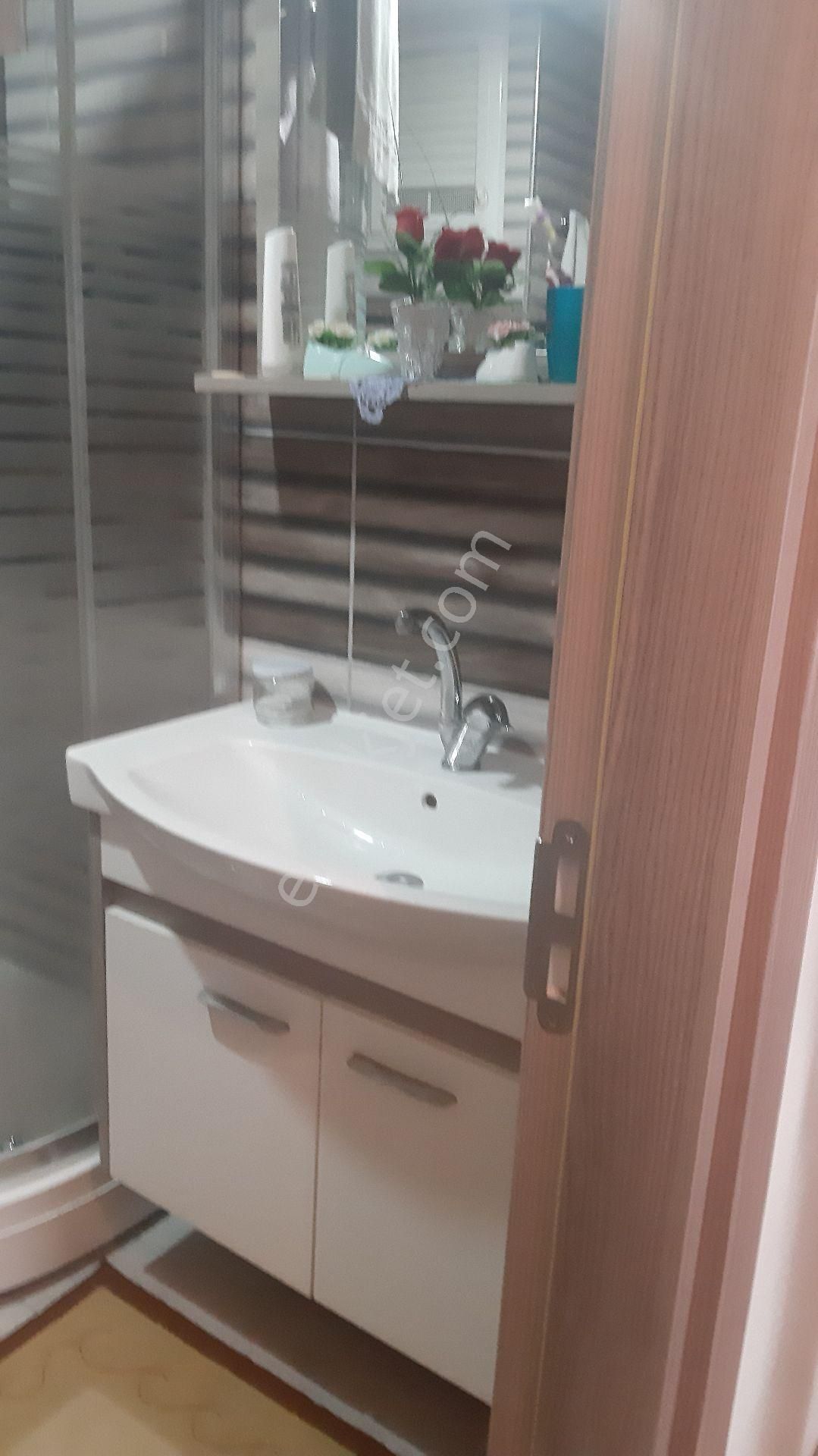 Gölyüzü Mh.de 2. Kat 2+1 Daire - Görsel 9