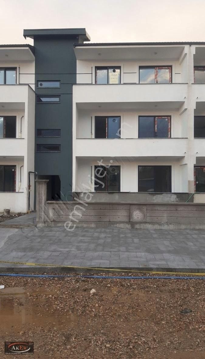 Akyazı Konuralp Satılık Daire 2+1 Daire Akyazi