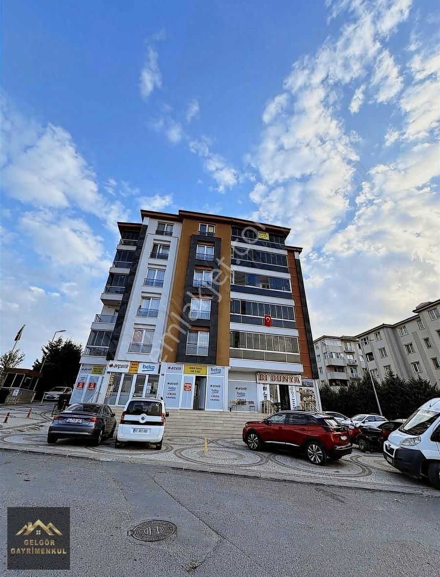 Silivri Yeni Satılık Daire Silivri Yeni Mahalle 3+1 130m2 5.kat Ultra Lüx Satılık Daire