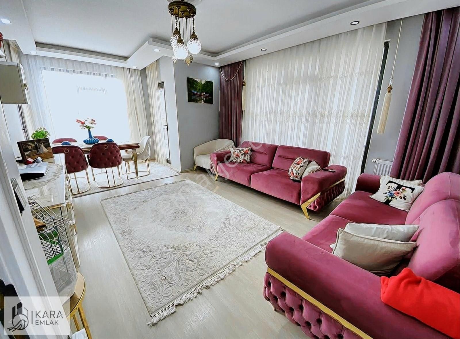 Küçükçekmece Yeni Mahalle Kiralık Daire Kara'dan Yeni Mah'de 2+1 95 M2 2.kat Ebeveyn Banyolu Yeni Daire