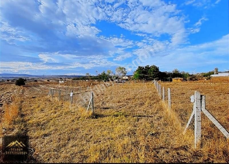 Silivri Büyük Kılıçlı Satılık Tarla Büyükkılıçlıda Köy İçi İmarlı Tel İle Çevrili 418m2 Satılık Arsa