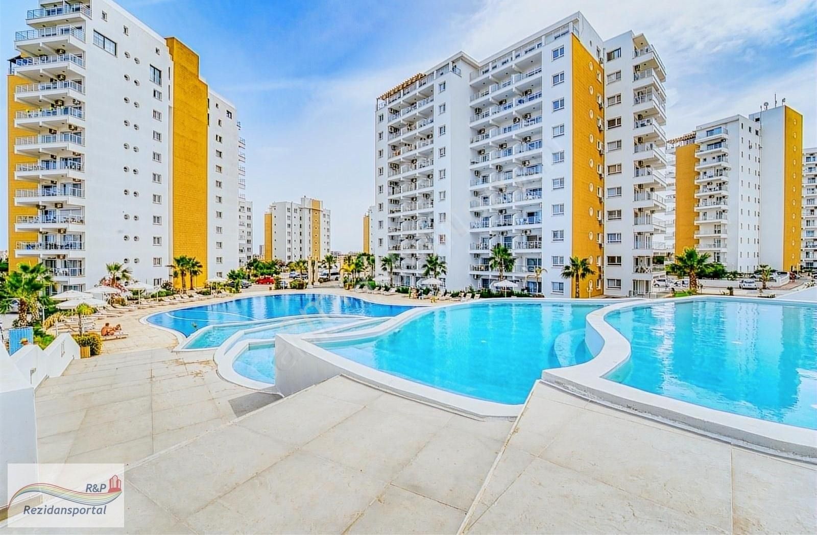 İskele Merkez Satılık Residence Kıbrıs İskele'de Hem Yatırım Hem Tatil - Fırsat 2+1 Daire Hazır