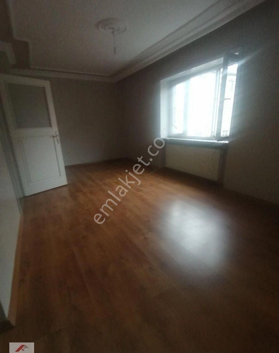 Ümraniye Tepeüstü Tavukçuyolu Caddesi Altınşehir Metro Yürüme Mesafesi Temiz Daire 3.kat 2+1 Kiralık - Görsel 17