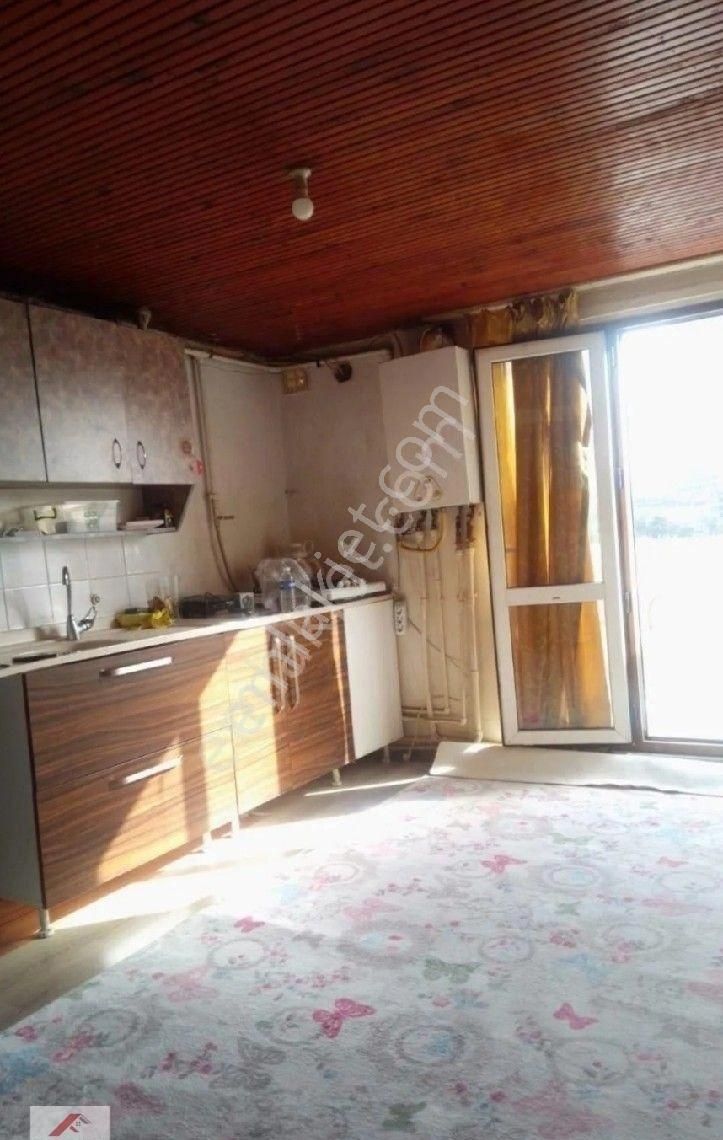 Ümraniye Çamlık Kiralık Daire Eşyalı Kiralık Daire Yabancı Ya Bekara Olur Teras Kat Ümraniye Çamlık 2+1 5.kat