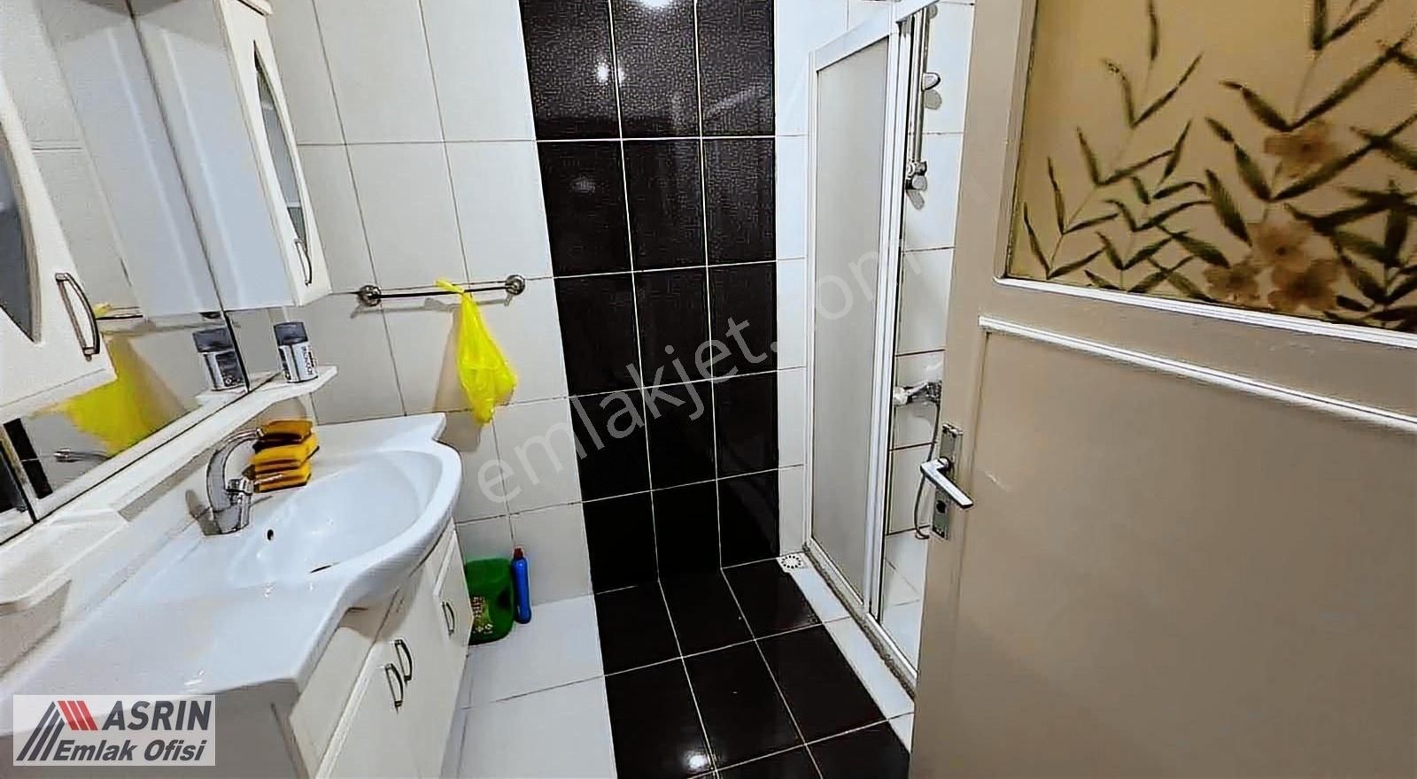 Sivas Merkez Altuntabak Kiralık Daire Asrın Emlak'tan Altuntabak Mh.3+1 Öğrenciye Eşyalı Daire