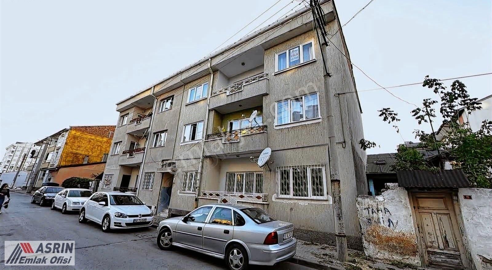 Sivas Merkez Altuntabak Kiralık Daire Asrın Emlak'tan Altuntabak Mh.3+1 Öğrenciye Eşyalı Daire