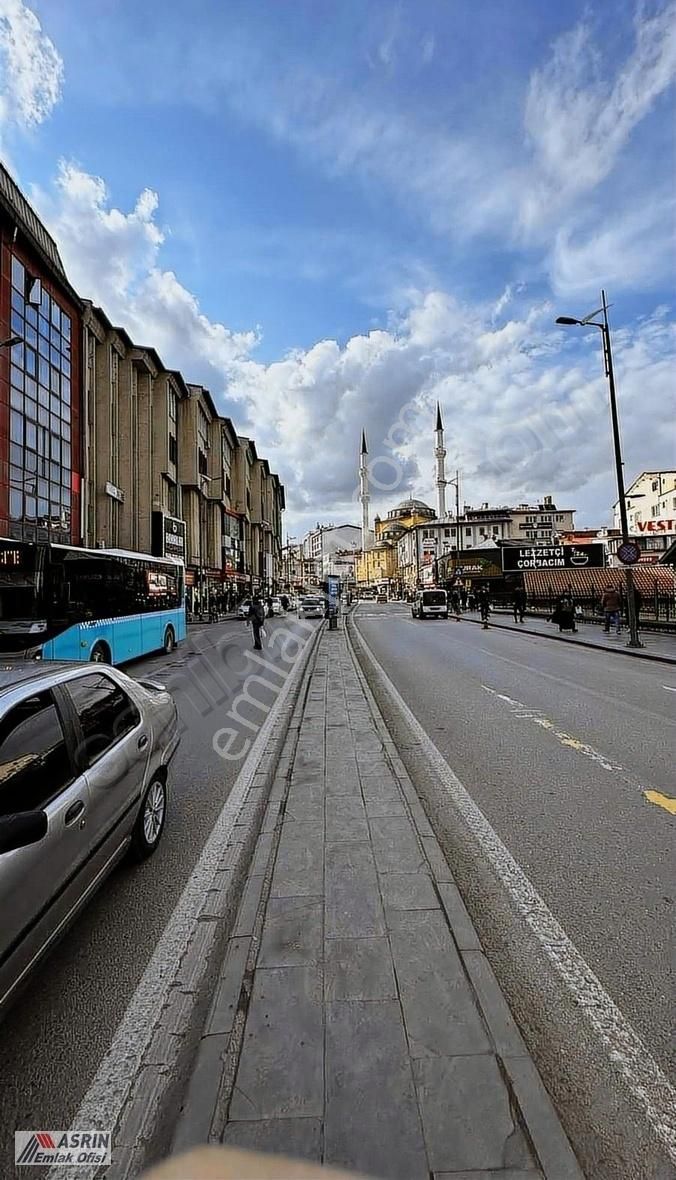 Sivas Merkez Paşabey Satılık Dükkan & Mağaza Asrın Emlak'tan Atatürk Cad.satılık 30 Mt Dükkan Mağaza