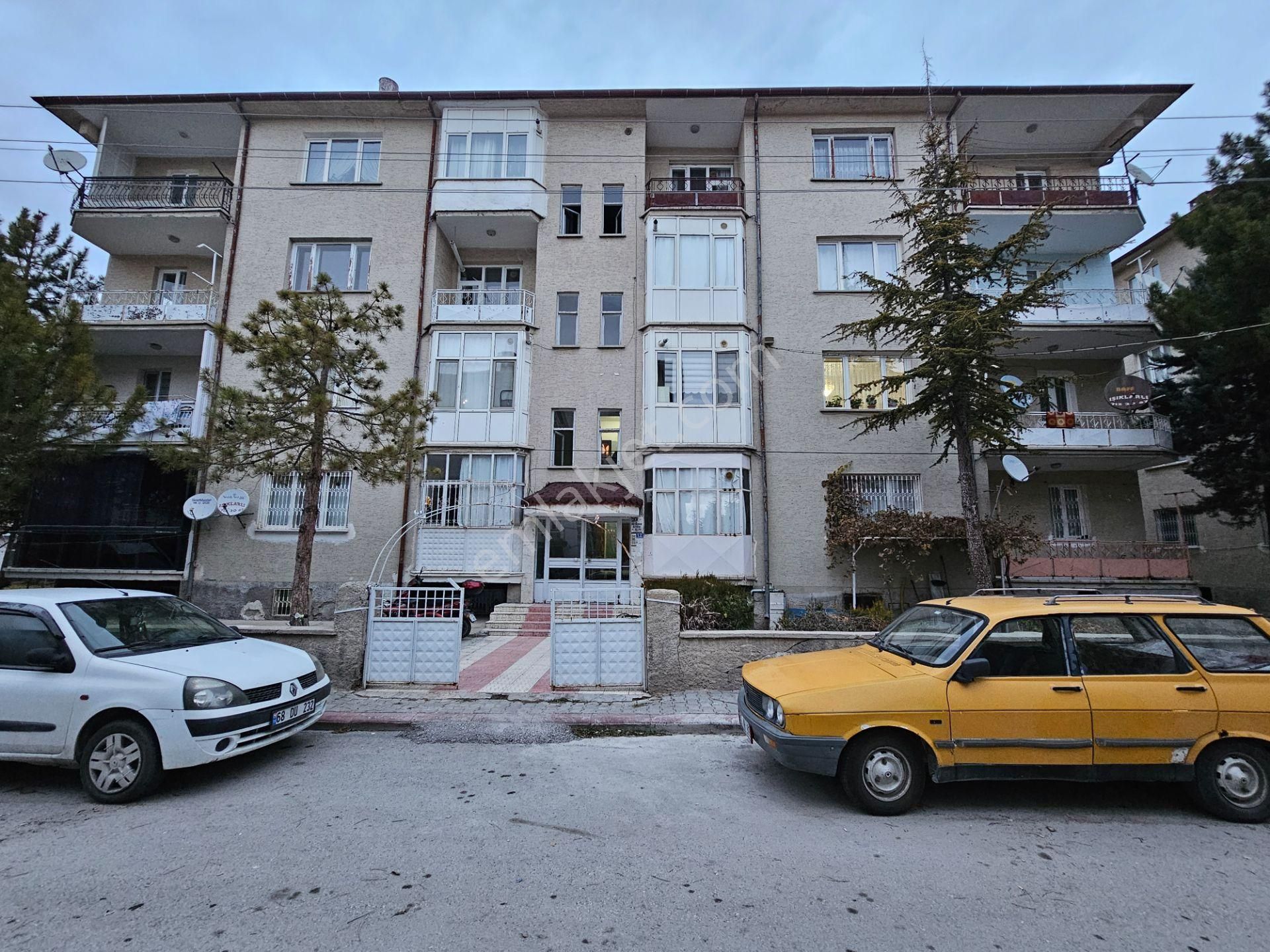 Ereğli Barbaros Satılık Daire Barbaros Mah. 2+1 100 M2 Arakat Yapılı Satılık Daire