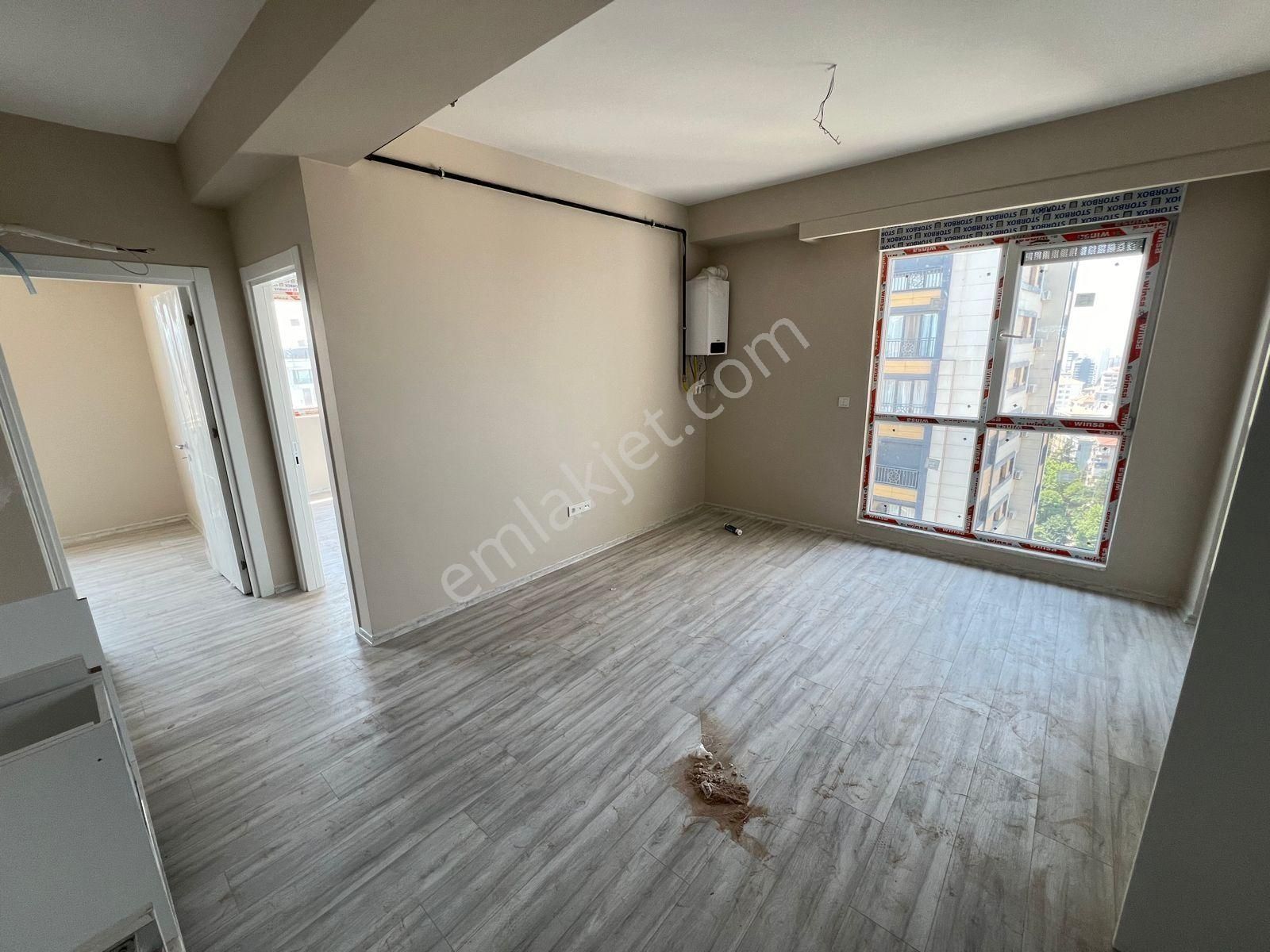 Kadıköy Kozyatağı Satılık Daire Kozyatağı Central Hospital Cıvarı 7/24 Güvenlikli 47m² Net 2+1