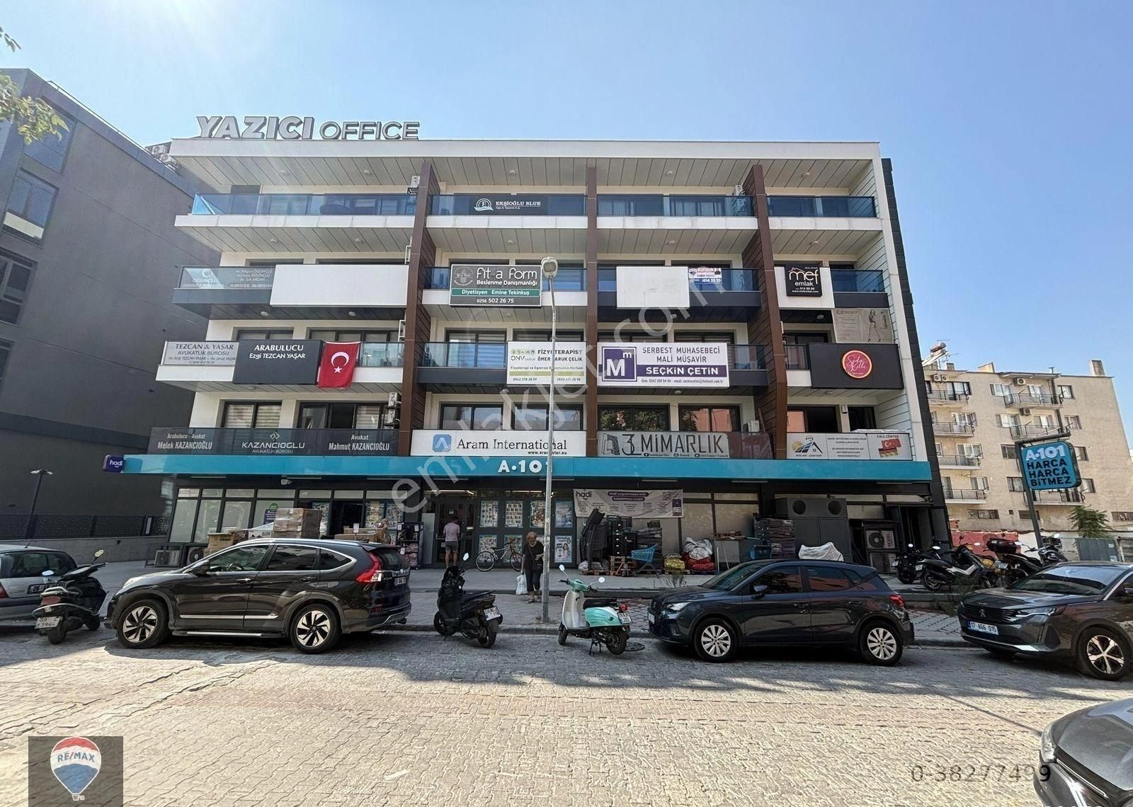 Kuşadası Cumhuriyet Kiralık Ofis Yazıcı Office’de Loft 1+1 Kiralık Ofis