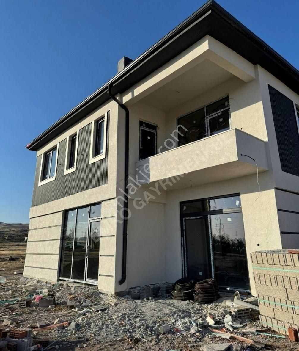Kayseri Kocasinan Güneşli Satılık Villa Mustakil Ev Konut Bina - Görsel 3
