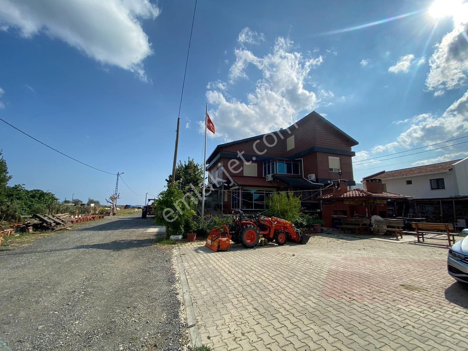 İstanbul Silivri Sancaktepe'de Satılık, Deniz Manzaralı, Açık Havuzlu, Asansörlü 7+1 Fourleks Villa