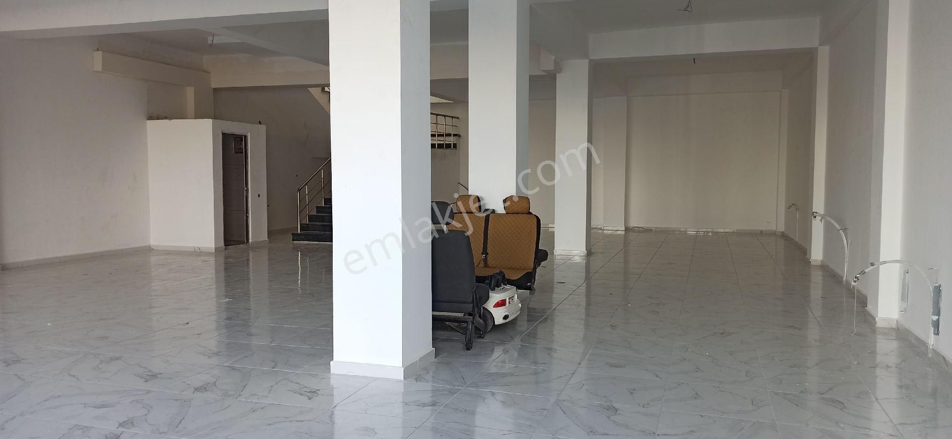 Niğde Merkez Fertek Kiralık Dükkan & Mağaza Ertan'dan Hastaneler Cad. Kiralık 366m² 2 Katlı Dükkan