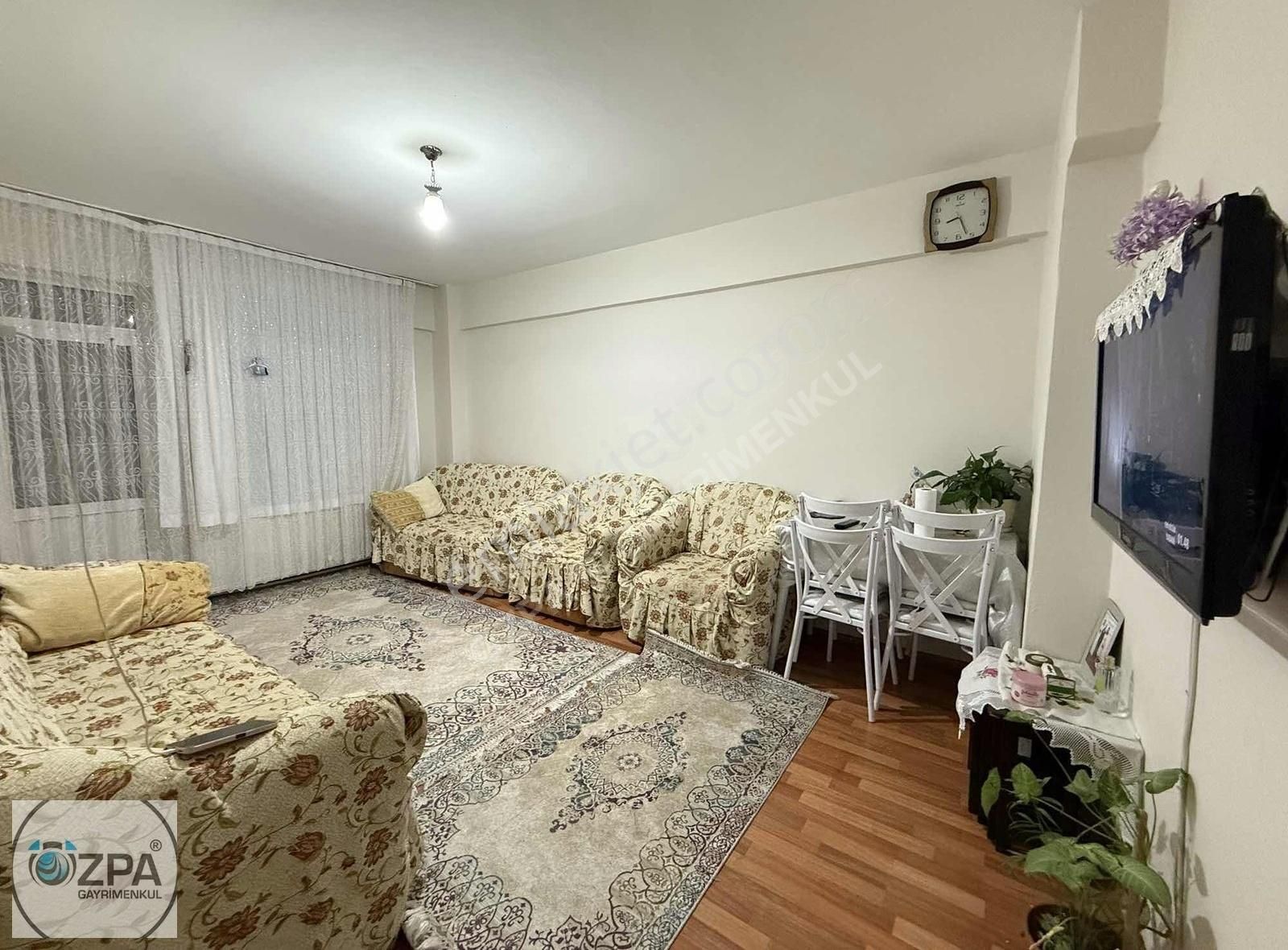 Bahçelievler Şirinevler Satılık Daire Özpa Gayrimenkul Şirinevler Mah. 4.kat 100 M² 2+1 Satılık Daire