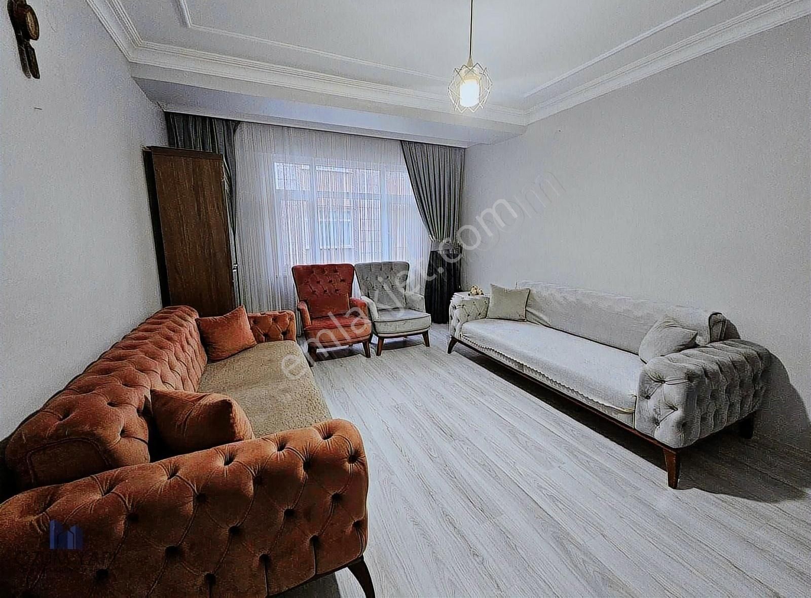 Küçükçekmece Mehmet Akif Satılık Daire M.akifte Çatısı Yükseltilmiş 180m2 Emsalsiz Dubleks Daire