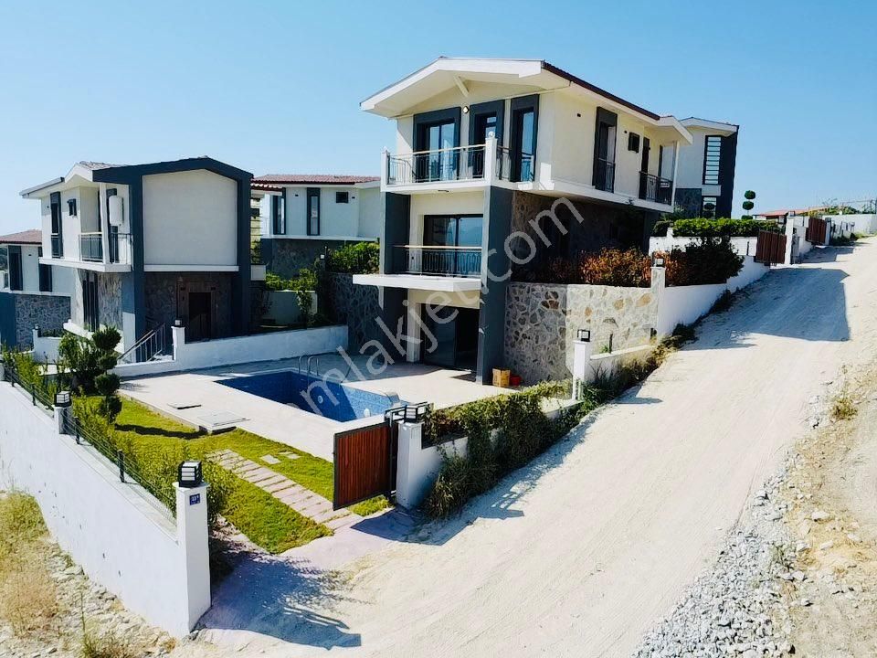 Kuşadası Davutlar Satılık Villa Kuşadasında Özel Havuzlu Müstakil Sıfır Villa