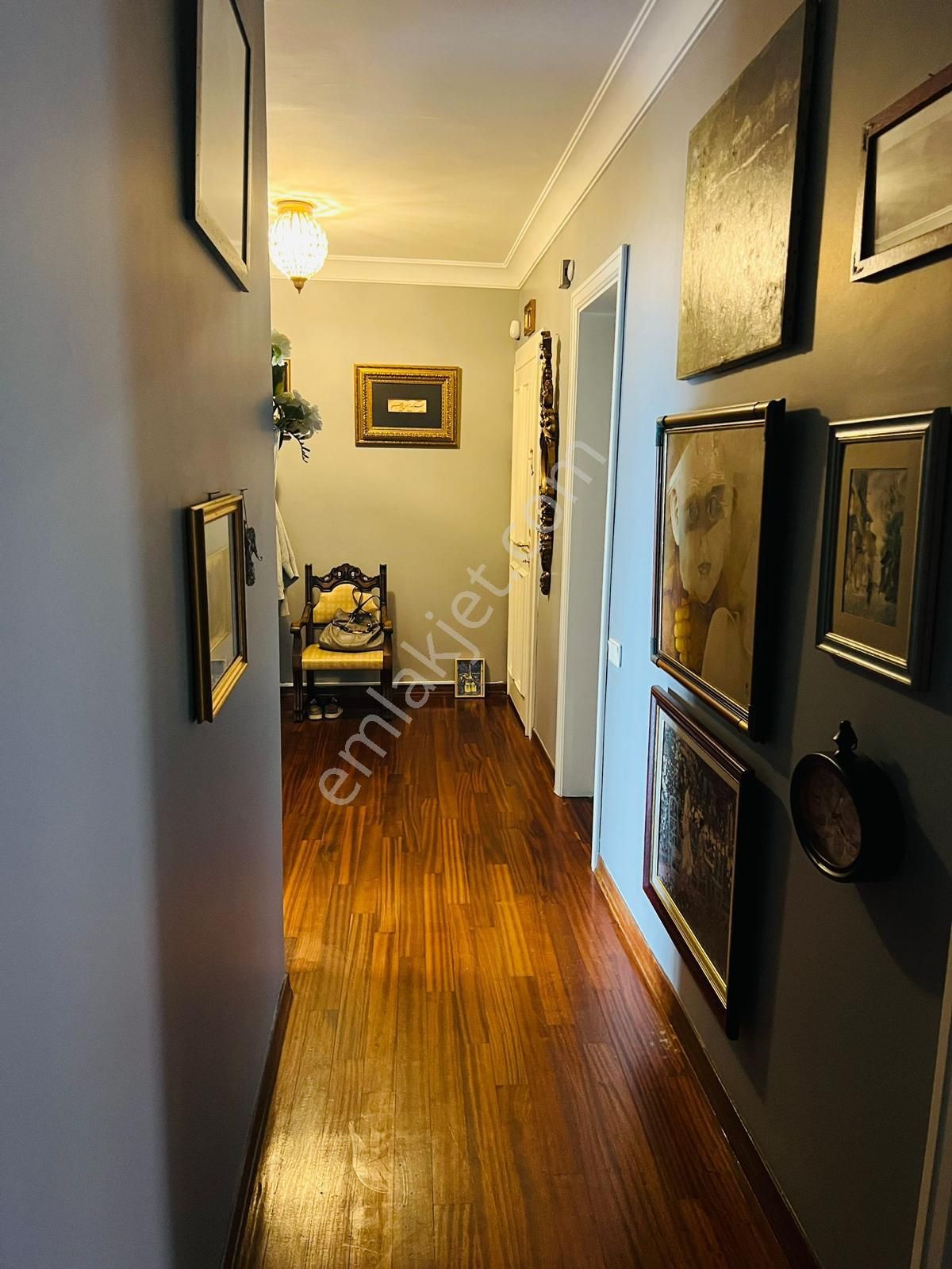 Bebek Vezirköşkü Sokakta 3+1 150 M2 1. Kat Deniz Manzaralı Balkonlu Klimalı Temiz Ferah Daire - Görsel 10