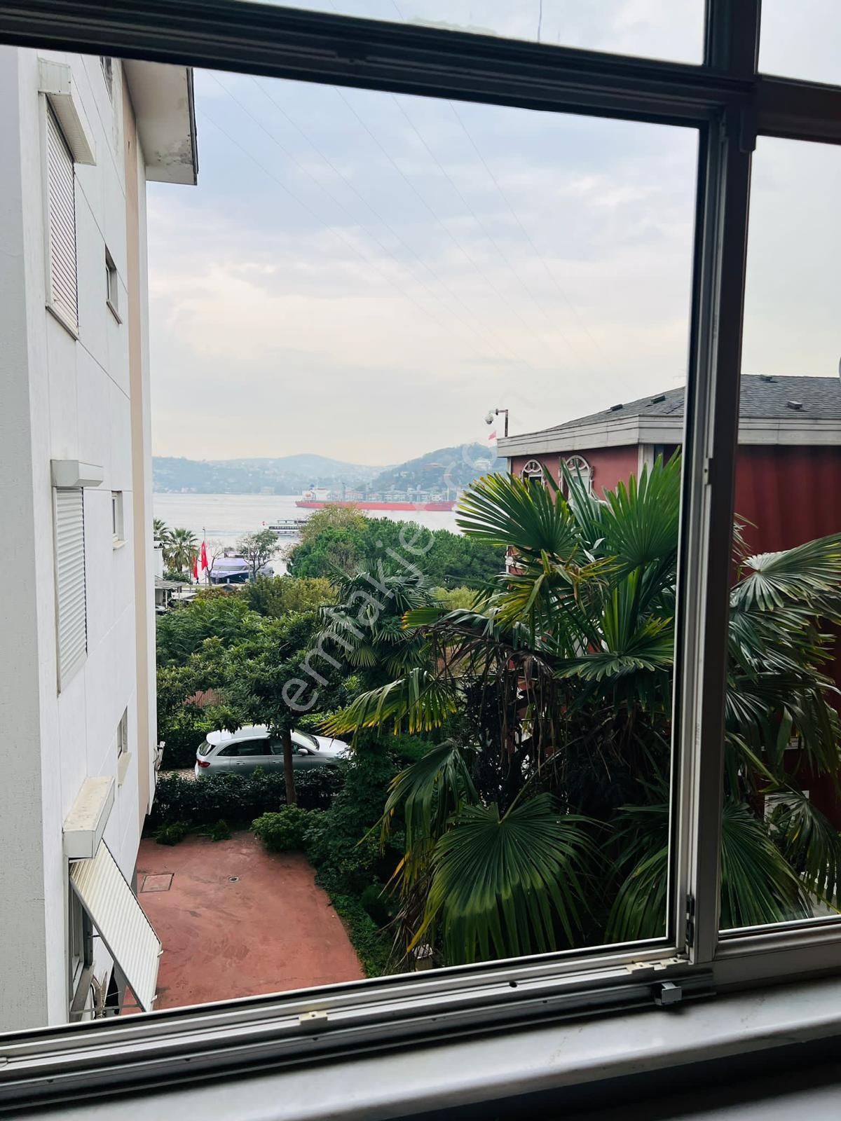 Bebek Vezirköşkü Sokakta 3+1 150 M2 1. Kat Deniz Manzaralı Balkonlu Klimalı Temiz Ferah Daire - Görsel 14