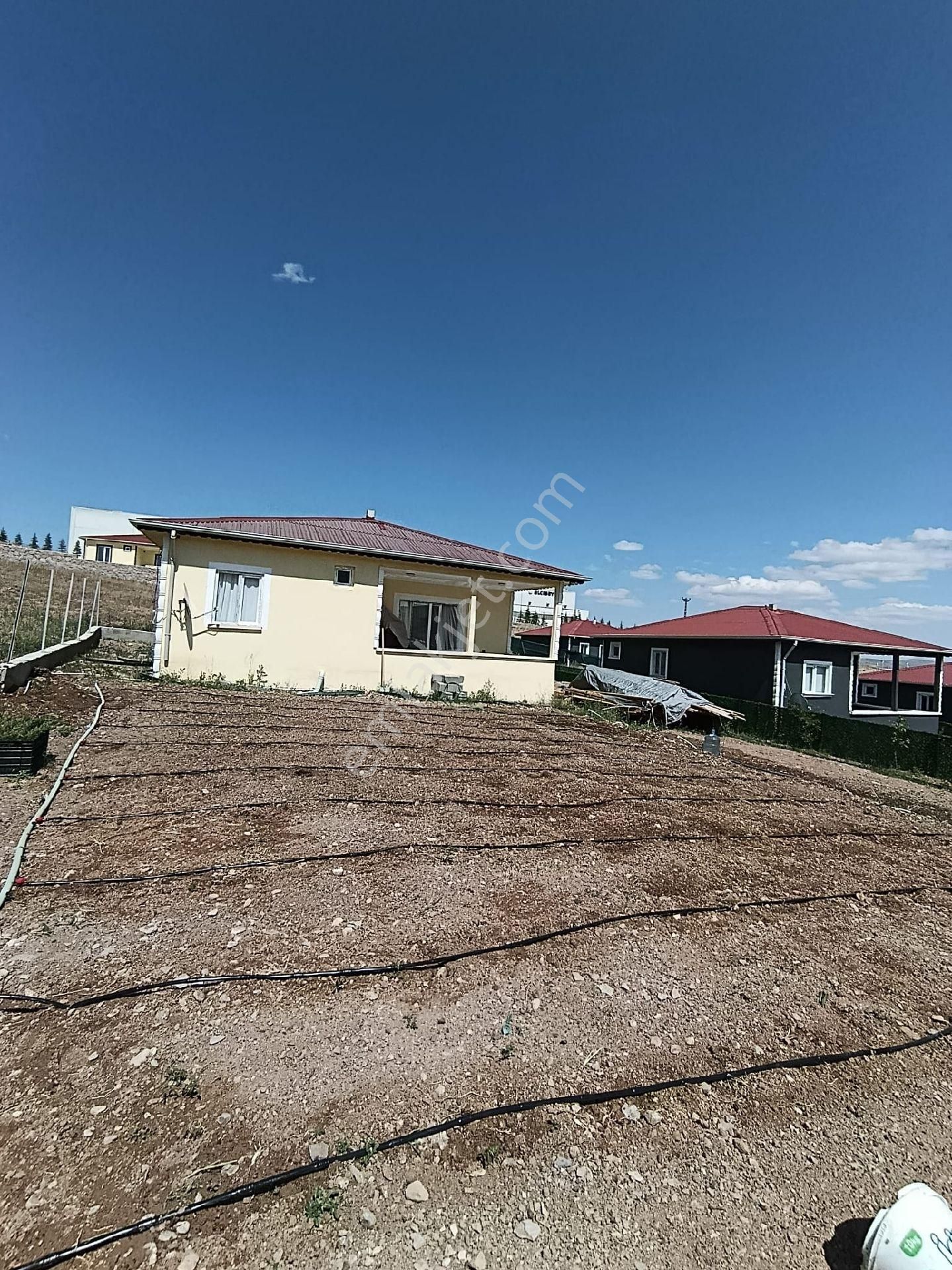 Çankaya Çavuşluda Full Yapılı 2+1 Ev Ve Bahçesi - Görsel 10