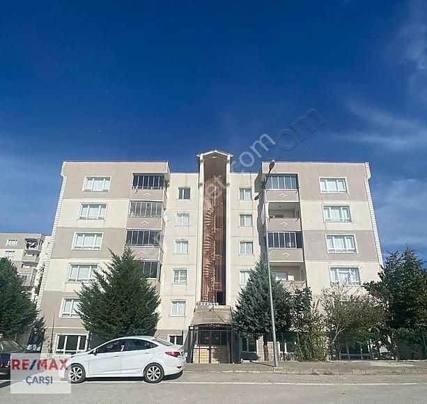 Körfez İlimtepe Satılık Daire Remax Çarşı'dan Körfez İlimtepe Huzur Sitesinde Satılık Daire