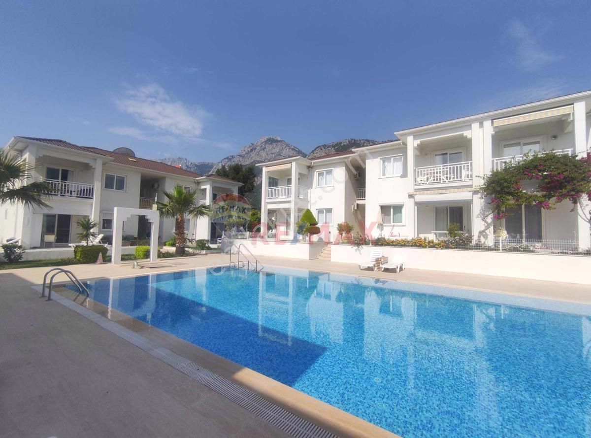 Kemer Göynük Satılık Daire Kemer Göynük'te Satılık 2+1 Havuz Manzaralı Eşyalı Daire