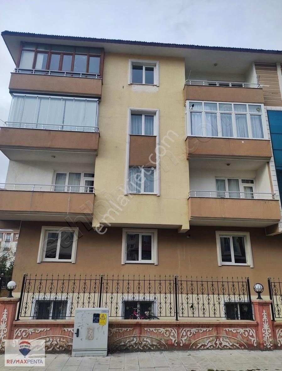 Yakutiye Ömer Nasuhi Bilmen Satılık Daire Remax Penta 'dan Kombina 'da Satılık 3+1 Daire