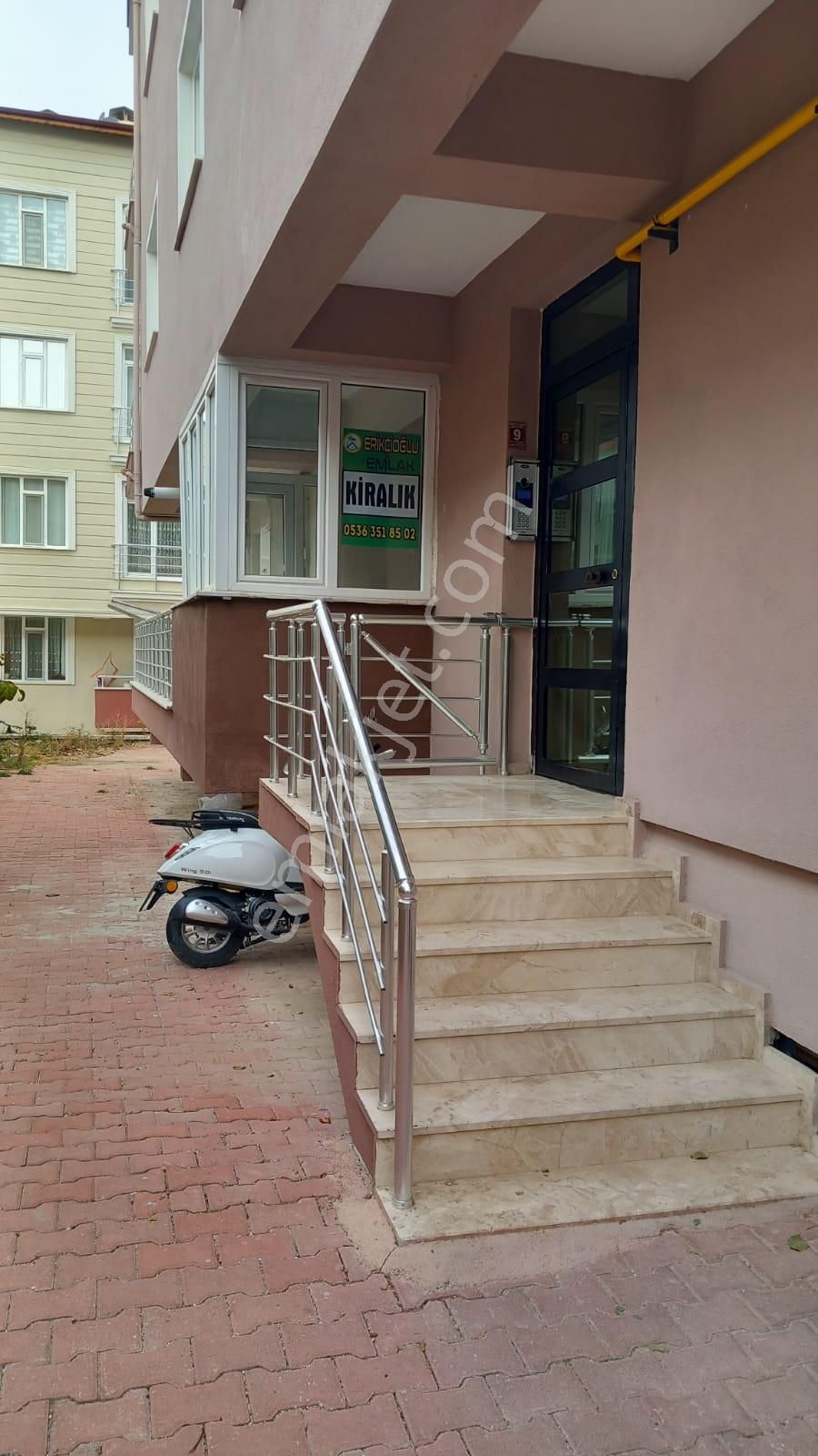 Burdur Merkez Armağan İlci Kiralık Daire Armağan İlci Mahallesinde 2+1 Yüksek Giriş Ayrı Mutfak Doğalgazlı Kapalı Balkonlu Deposu Var