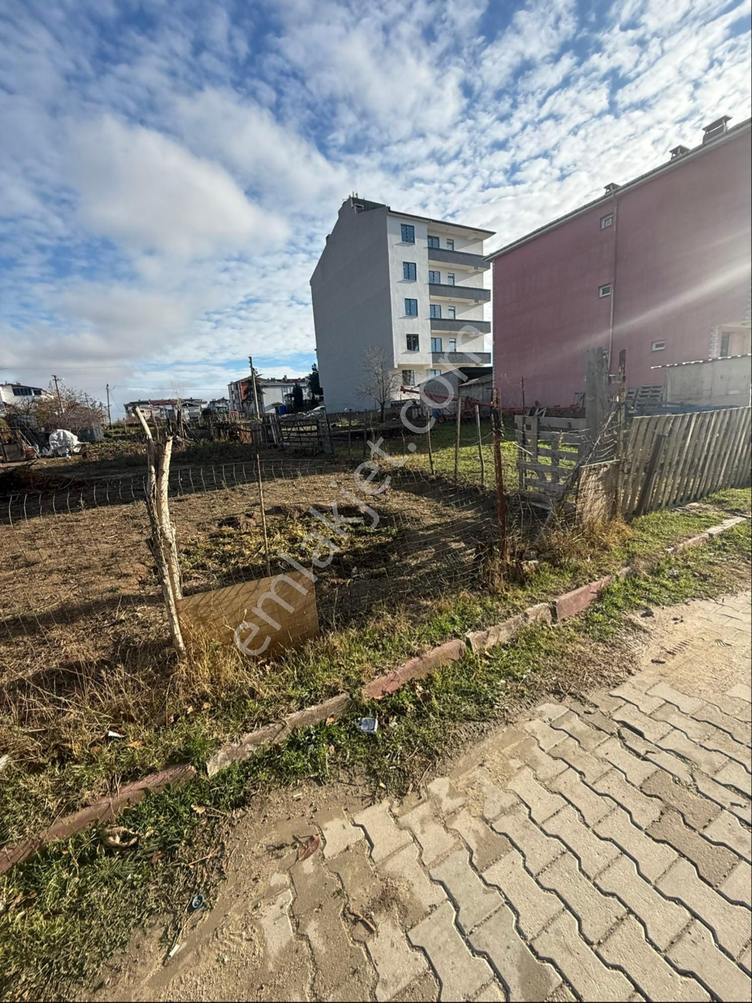 Çerkezköy Veliköy Satılık Konut İmarlı Veliköyde Satılık 4 Kat İmarlı Merkezi Konumda Arsa