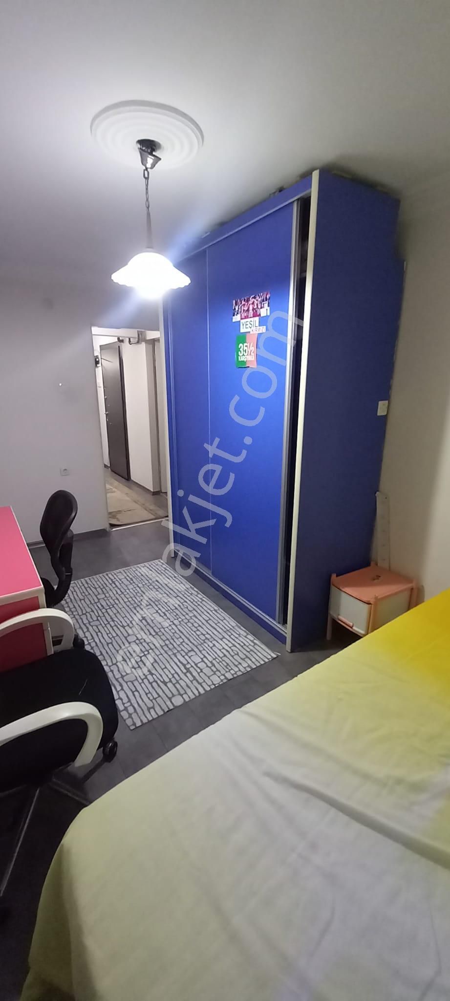 Karşıyaka İskele Yakını 3+1 Satılık Ferah Daire - Görsel 15