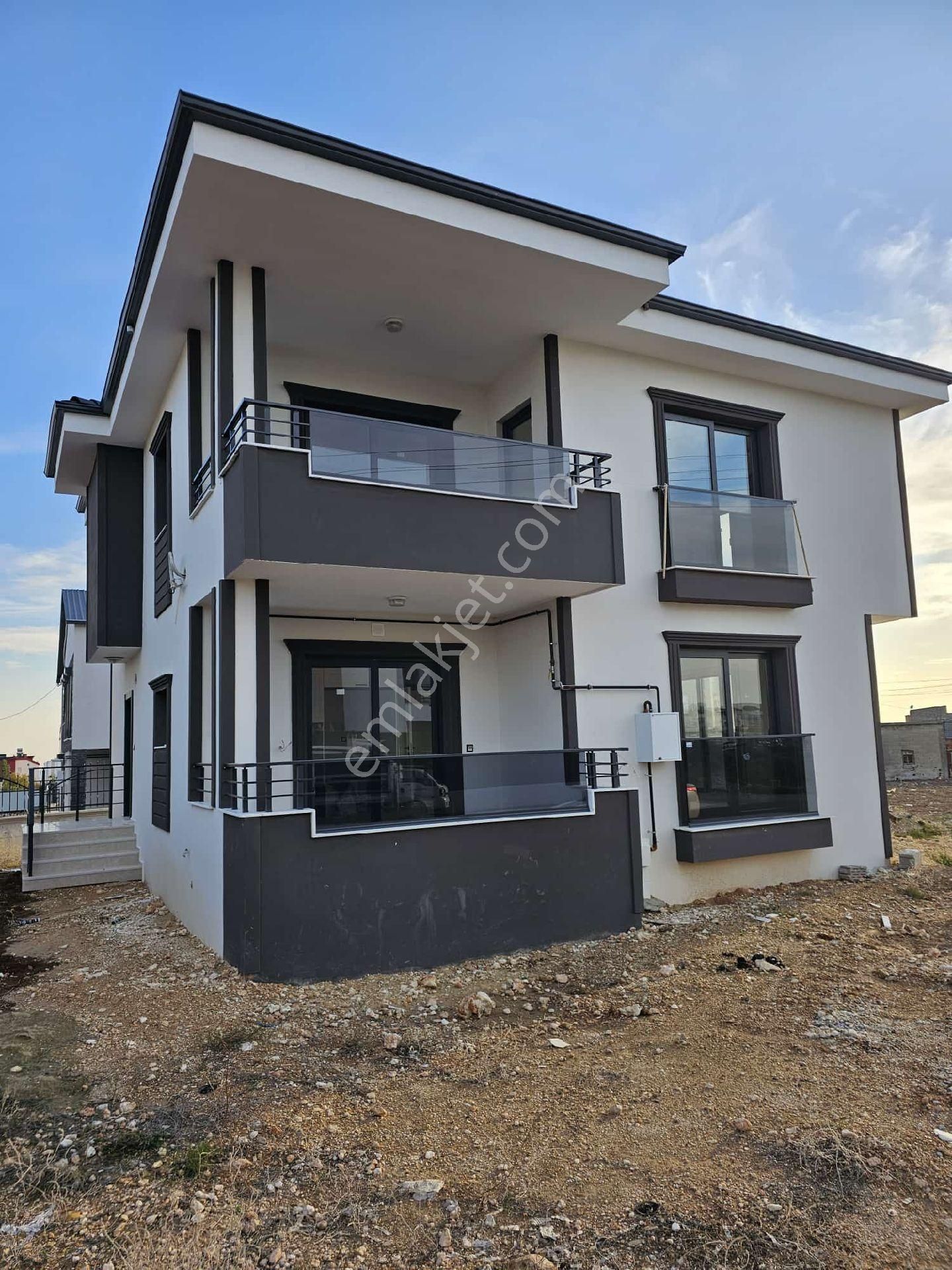 Sarıçam Çınarlı Satılık Daire Sarıçam Çınarlı Da Lux Villa