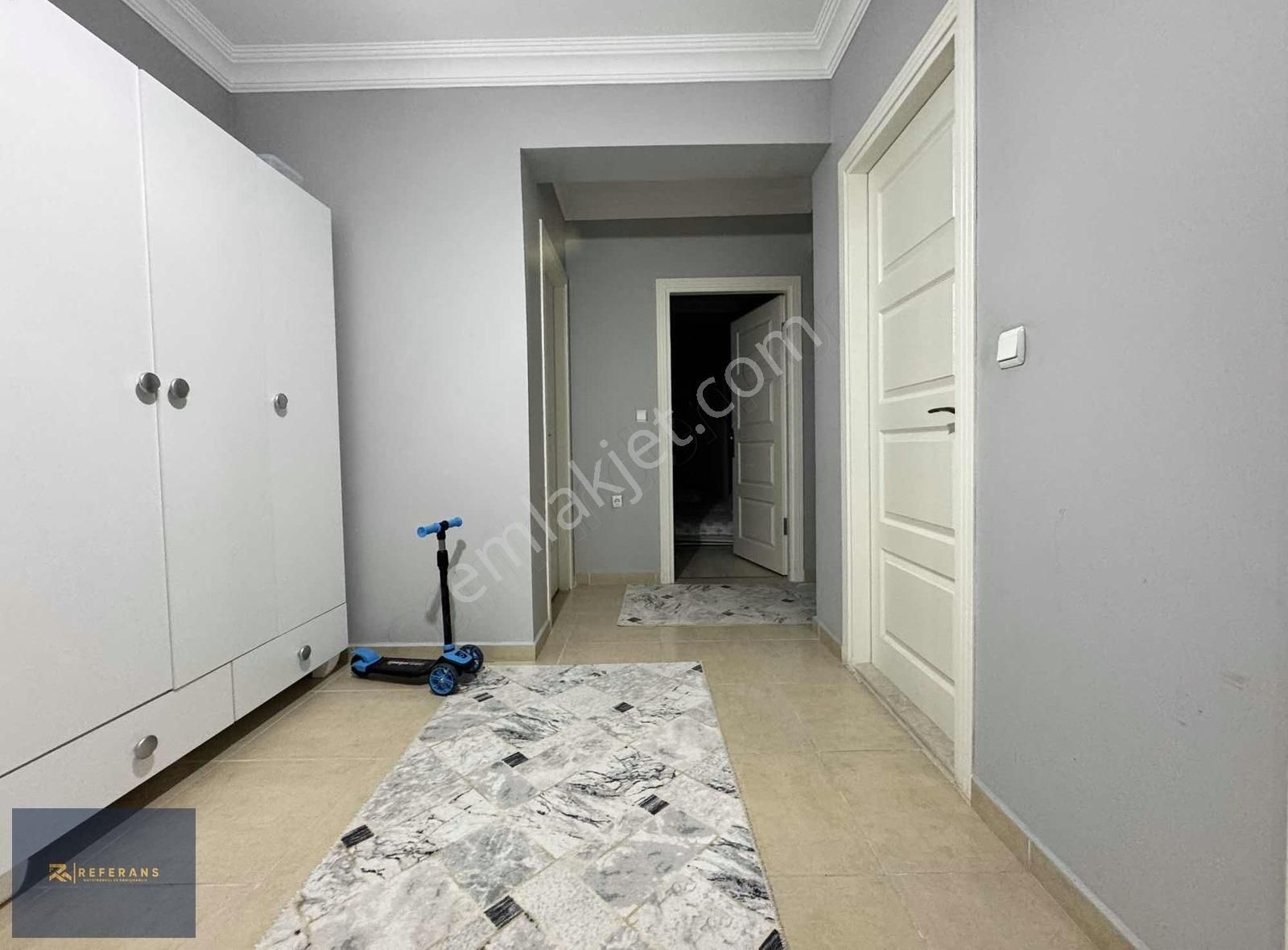 Derebahçe Site İçerisinde Cam Balkonlu Ara Kat Satılık 3+1 Daire - Görsel 9