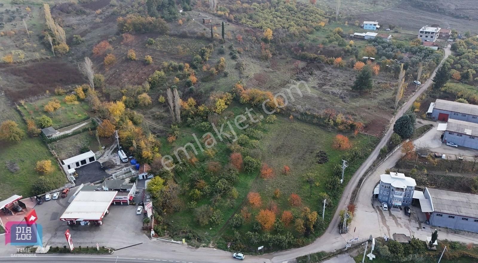 Osmangazi Dürdane Satılık Bağ & Bahçe Dürdane'de Yola Cephe Depolama Ve Tır Parkına Uygun Arsa