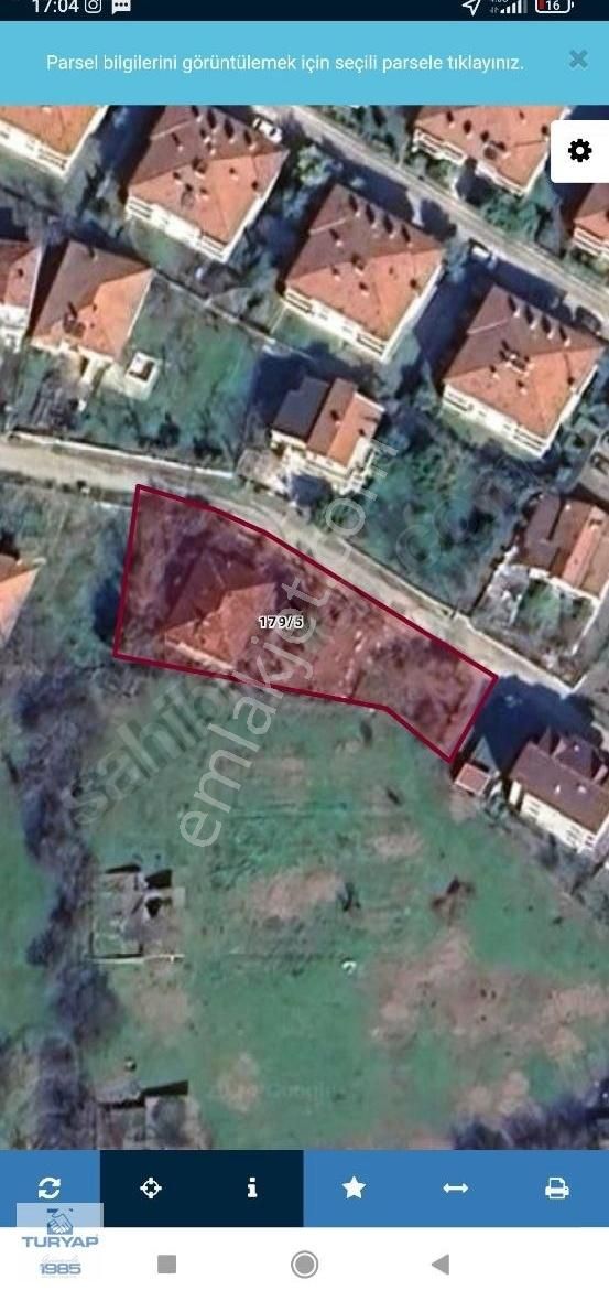 Yalova Merkez Samanlı Köyü Satılık Konut İmarlı Samanlı'da 1000 Metrekare Güzel Konumda Satılık Arsa