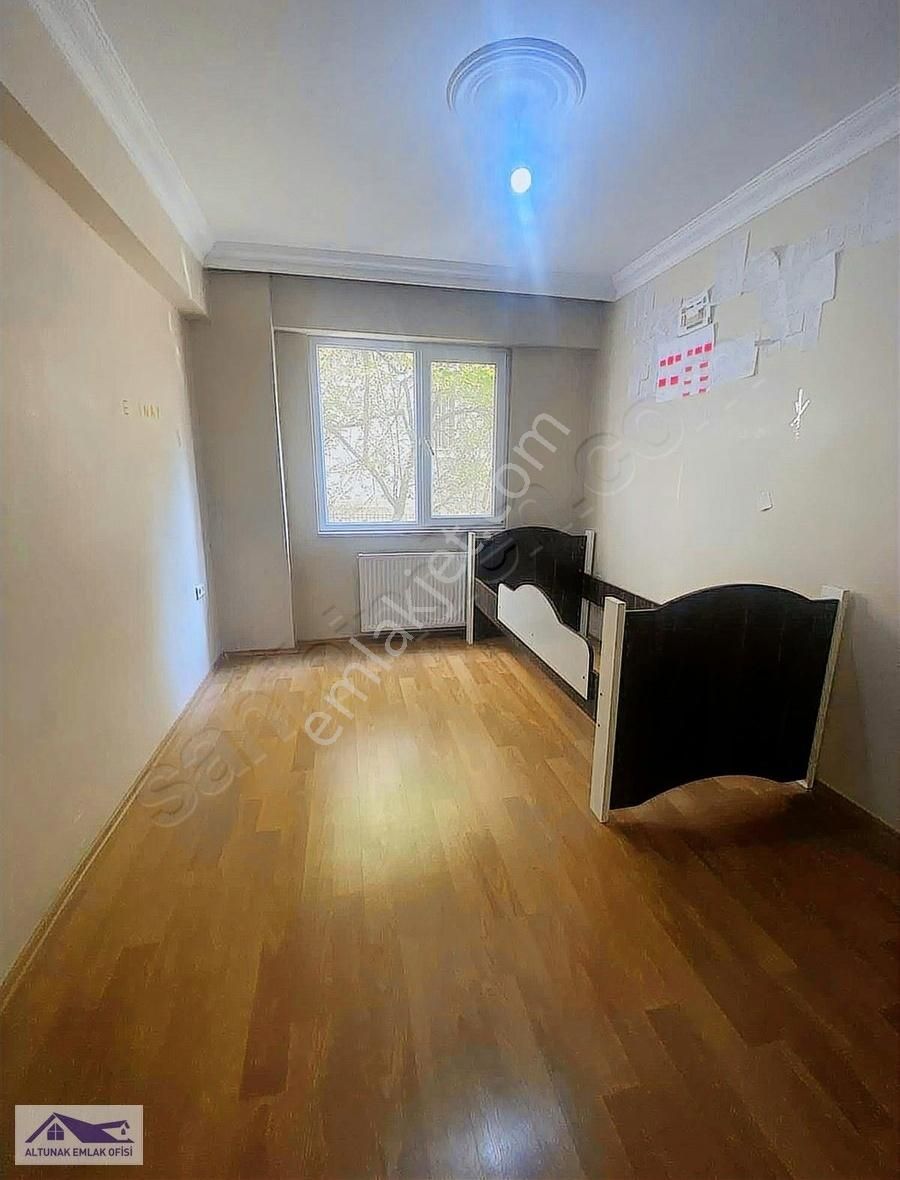 İskele Merkezde Masrafsız Geniş 2+1 - Görsel 5