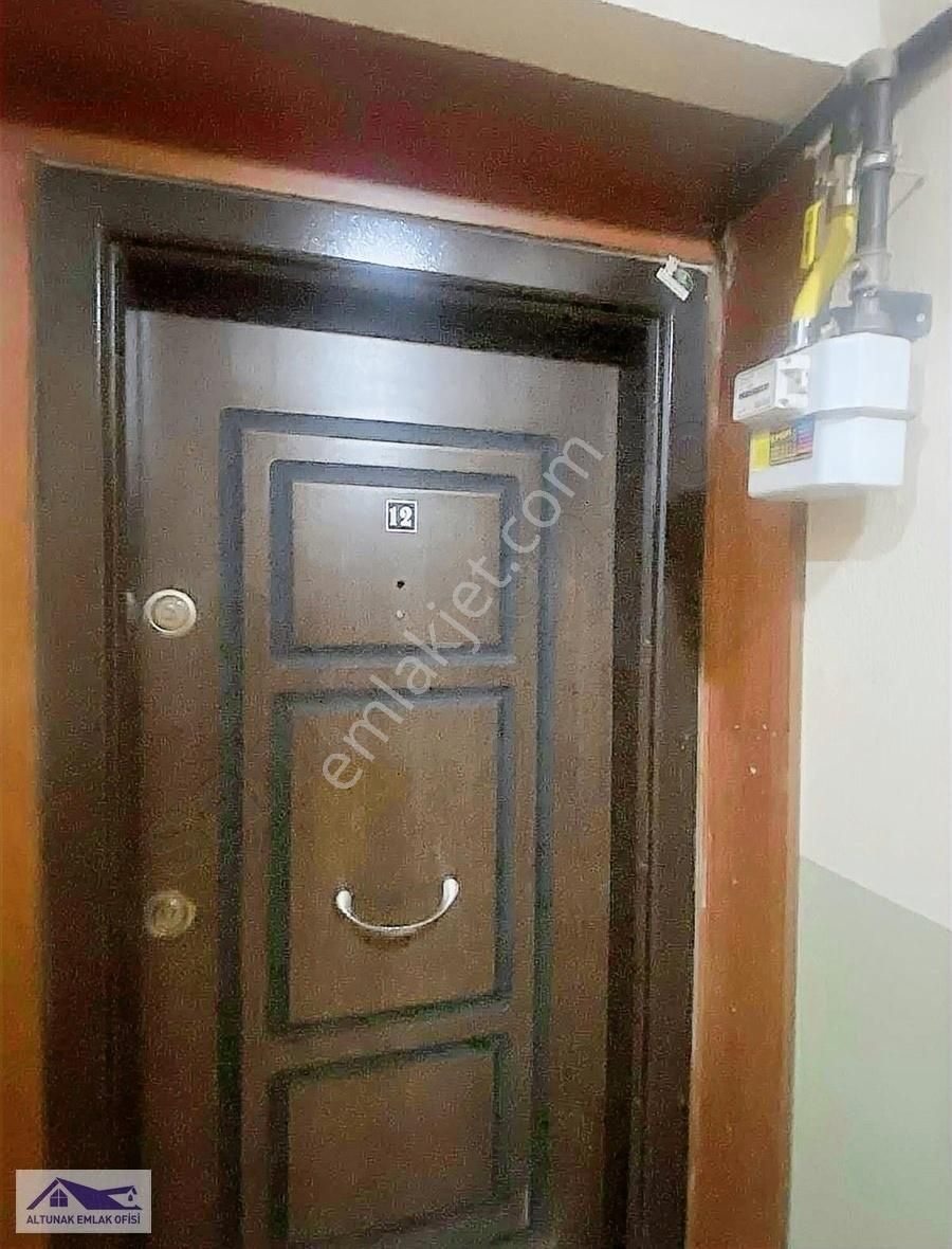 İskele Merkezde Masrafsız Geniş 2+1 - Görsel 11