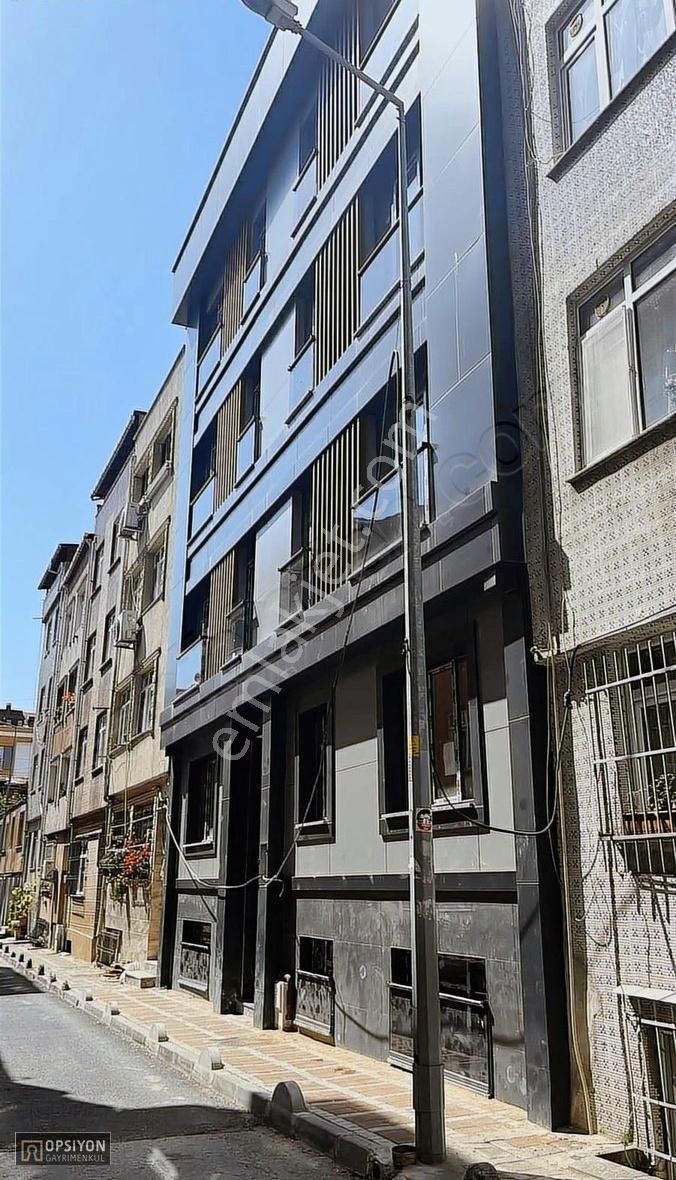 Bayrampaşa Muratpaşa Kiralık Daire Bayrampaşa'da Merkezi Konum Kapalı Mutfak Yeni 1+1 Kiralık Daire