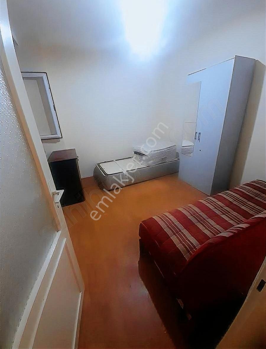 Fatih Koca Mustafapaşa Kiralık Daire Yıldız Emlak'tan Kocamustafapaşa'da Kiralık 3 + 1 Salon Daire