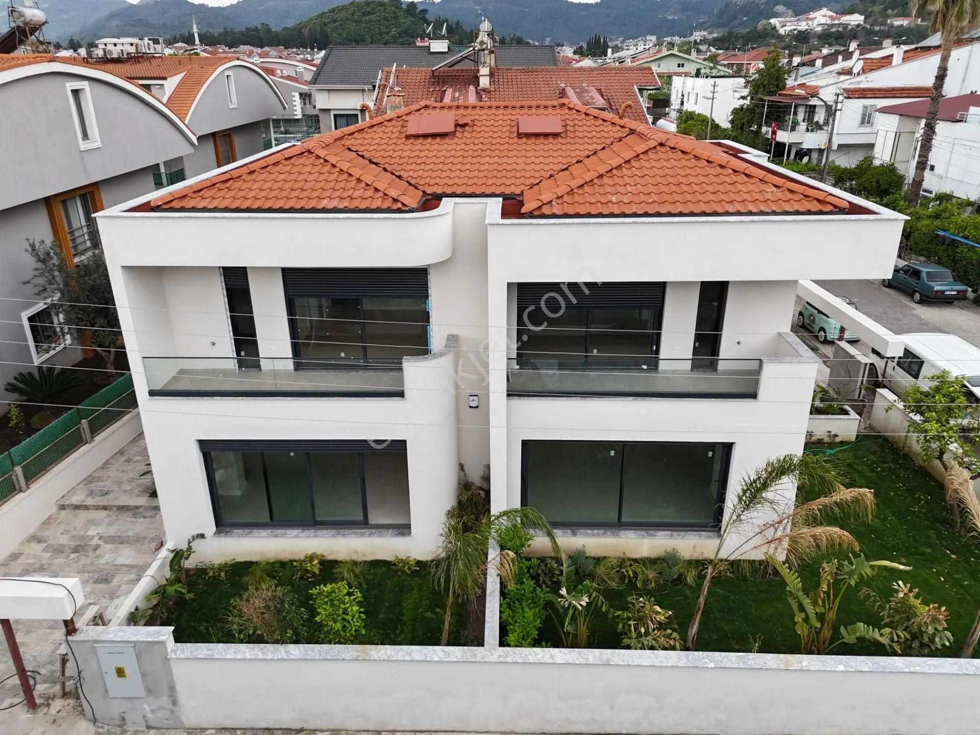 Cihat İnşaat Emlak Tan Satılık İkiz Villa