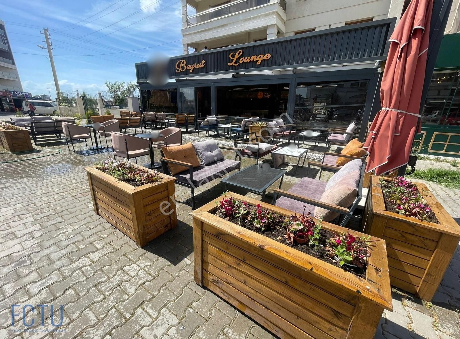 İzmir Çiğli Satılık Kafe & Bar Çiğli Balatçık Üniversite Yakını Satılık Dükkan-cafe